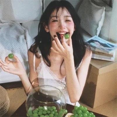 一块大红布